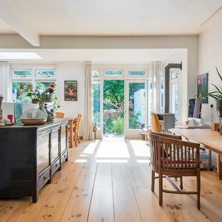 Semesterbostad Rumah Putih Bergen